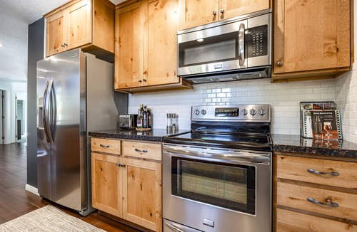 Taylorsville House | Salt Lake City Oasis by the Mountains