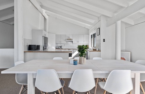 Manyana House | Salt Life Manyana - Beachfront!