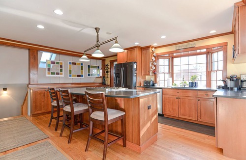 Gloucester House | Salt Marsh Cottage: Private Coffins Beach!