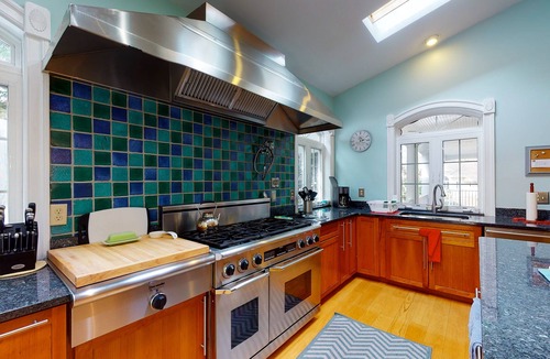 Bethany Beach House | Salt Pond House close to beach with W/D, pool, tennis access