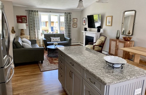 Narragansett House | Salt Pool, AC, Beaches and Newport! PETS Welcome!