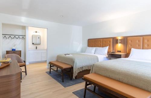 Talbot's Corner Hotel | Salt Ranch Hotel