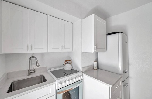 North Redington Beach Apartment | Salt Water Suites - #2 Florida Suite