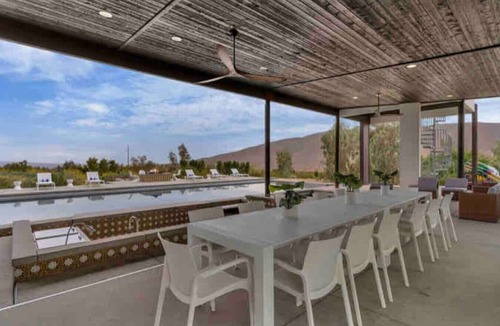 Indio Hills House | Salt Water Pool+Spa/BBQ/Swim-Up Bar/Misters/Views