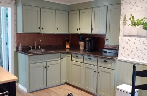 Clarke's Beach House | Saltbox cottage