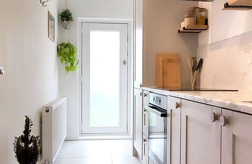 Saltdean Apartment | Saltdean annexe, excellent location