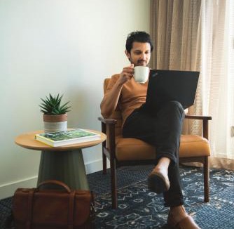 Seaside Hotel | SALTLINE