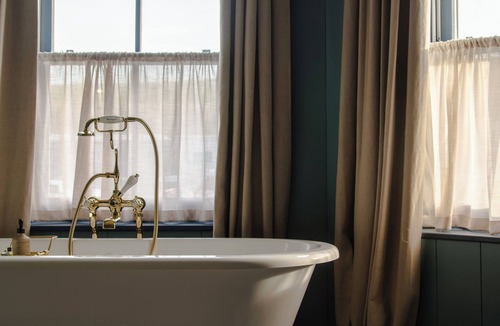 Sandsend Hotel | Saltmoore