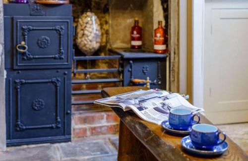 Saltaire Village House | Salts Mill Workers Cottage