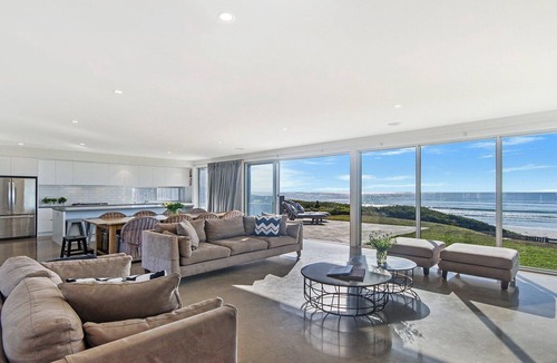 Port Fairy House | Saltwater Lodge - Absolute Beachfront Luxury