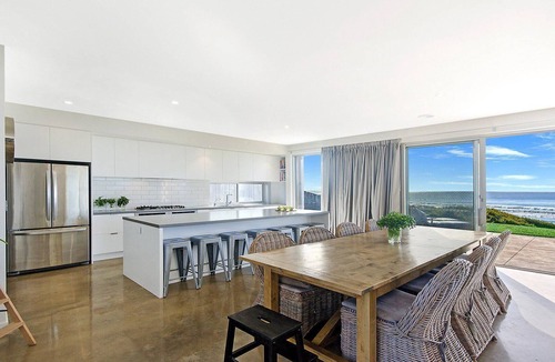 Port Fairy House | Saltwater Lodge - Absolute Beachfront Luxury