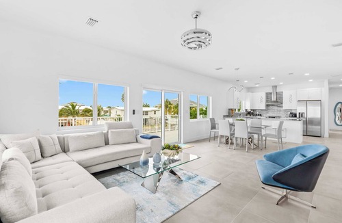 Marathon Villa | Saltwater Social ~ Game Room ~ Pool ~ Dock ~ Views