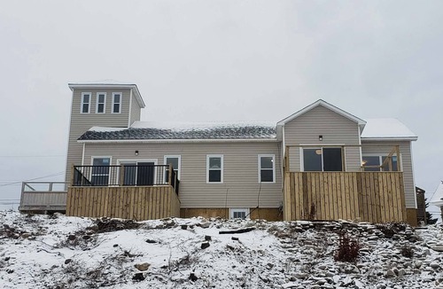 Port Saunders House | Saltwater Steeple- Harbour Suite