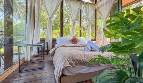Suraberata Villa | Salty Cabin Sunset Views Yeh Leh Beach