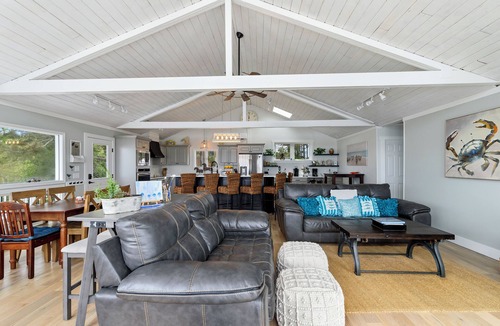 Deep Hole House | Salty Oyster | Waterfront living at it