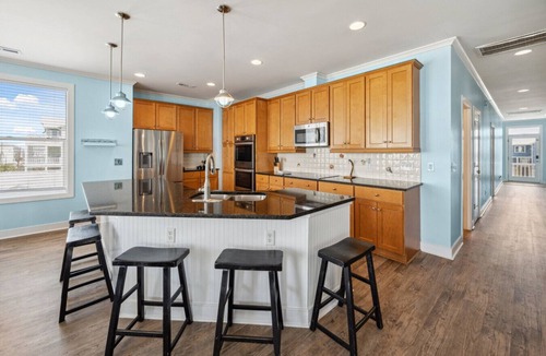 North Carolina Coast House | Salty Paws Full duplex (both units A and B)