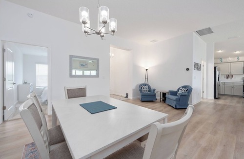 Okahumpka House | Salty Seahorse - 3/2 w/Golf Cart & Grill in The Village of Lake Denham Near Eastport