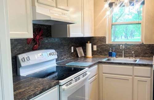 Rockport Cottage | Salty Silo Bed & Breakfast, Silo Barn coffee & bar Woodfire Pizza available