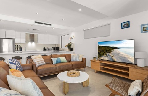 Huskisson Apartment | Salty Steves by Experience Jervis Bay