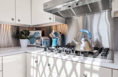 Aptos House | Salty Sunrise