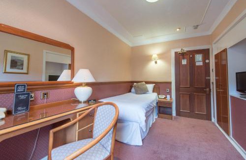 Perth Hotel | Salutation Hotel