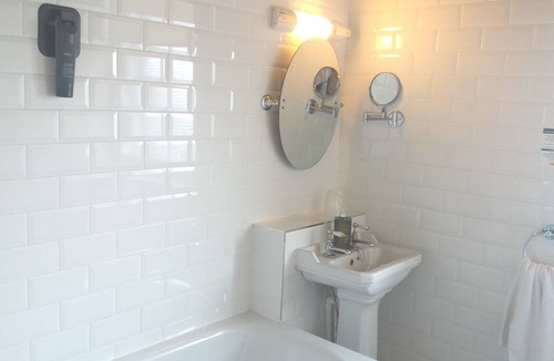 Perth Hotel | Salutation Hotel