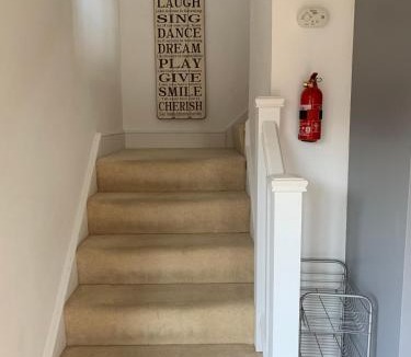 Locks Heath Apartment | Salvi's Hideout