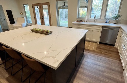 Brookeland House | Sam Rayburn Stunner - South End - Fully Remodeled, Water View, and Water Access