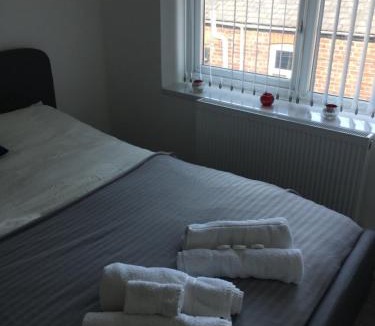 Rusholme House | Sama's Stylish Room 5