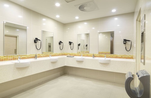 Sepang Hotel | Sama-Sama Express KLIA Terminal 2 - Airside Transit Hotel