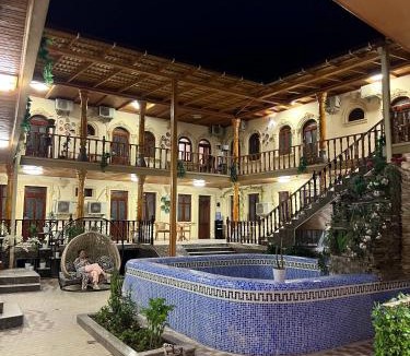 Landen Hotel | Samarkandi