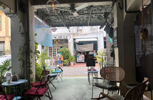 Dua Bed & Breakfast | Same Skies' Kneading Peace Social Enterprise