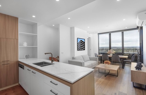 Heidelberg Heights Apartment | Samma | 2BR Modern Elegance on Bell Street