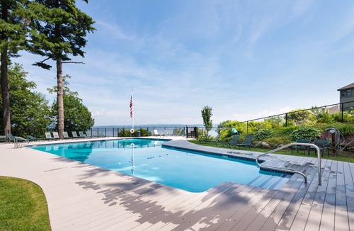 Gilford Condo | Samoset - 2 bedrooms plus loft, 2 baths, sleeps 6