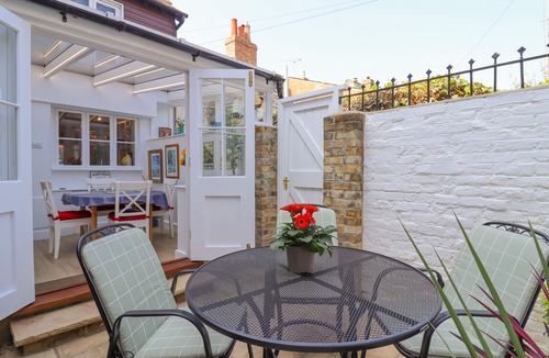Deal Cottage | SAMPHIRE, family friendly, country holiday cottage in Deal