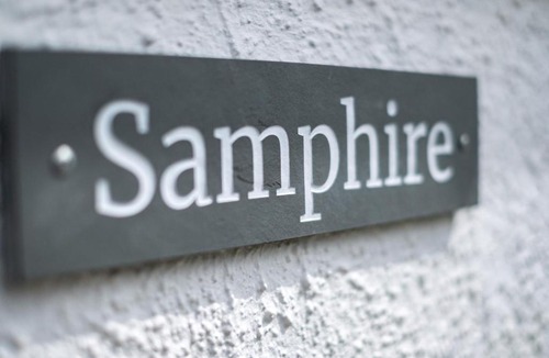 Rock House | Samphire