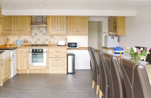 Brixham Cottage | Samphire is great for exploring Brixham and its harbour.