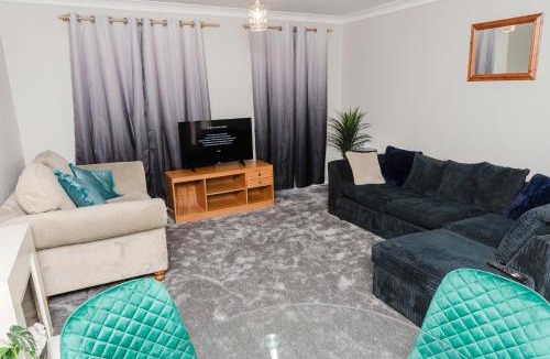 Corby House | Samuel place