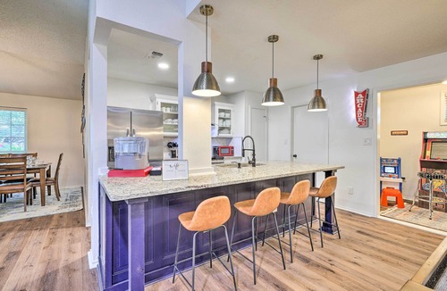 North San Antonio - SAT House | San Antonio Family Home w/Game Room & Fire Pit!
