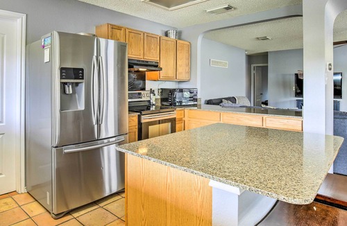 Country View House | San Antonio Getaway w/Pool ~ 18 Mi to Downtown!