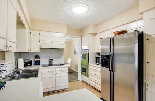 Leon Valley House | San Antonio Home: Near Nature, Parks & Trails