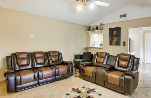 Leon Valley House | San Antonio Home: Near Nature, Parks & Trails