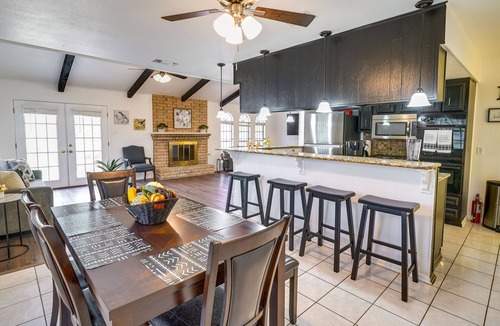 Arena District House | San Antonio Home w/Private Pool: 5 Mi to Downtown
