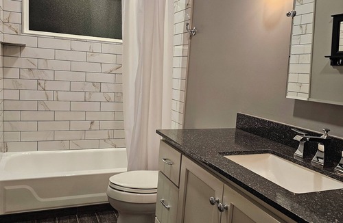 North Central Thousand Oaks House | San Antonio luxury and fun