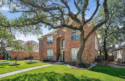 Stone Oak House | San Antonio Oasis Hot Tub & Pool Access 4 Bedroom Home