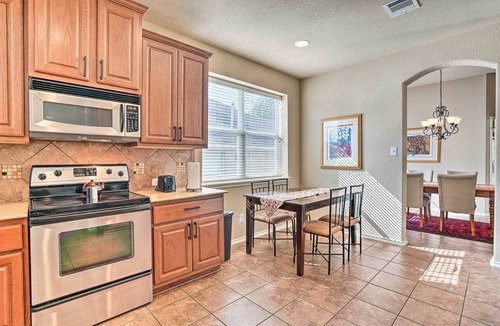 Timberwood Park House | San Antonio Retreat w/Fireplace + Pool Access!