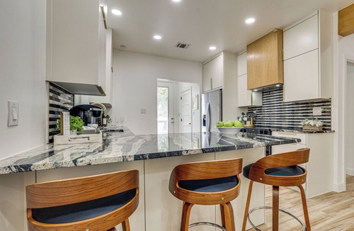 Eastside Promise Neighborhood House | San Antonio Summer Stay! Near River Walk, Zoo