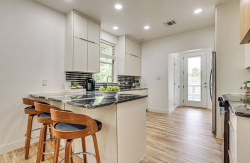 Eastside Promise Neighborhood House | San Antonio Summer Stay! Near River Walk, Zoo
