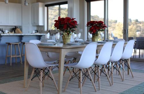 Ramona House | San Diego Wine Country - Pool, Views, 4BR