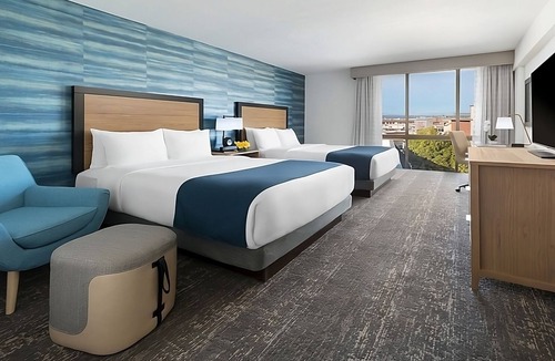 Fisherman's Wharf House | San Fran Perfect Vacation Spot! 2 Awesome Units, Close to Pier 39!